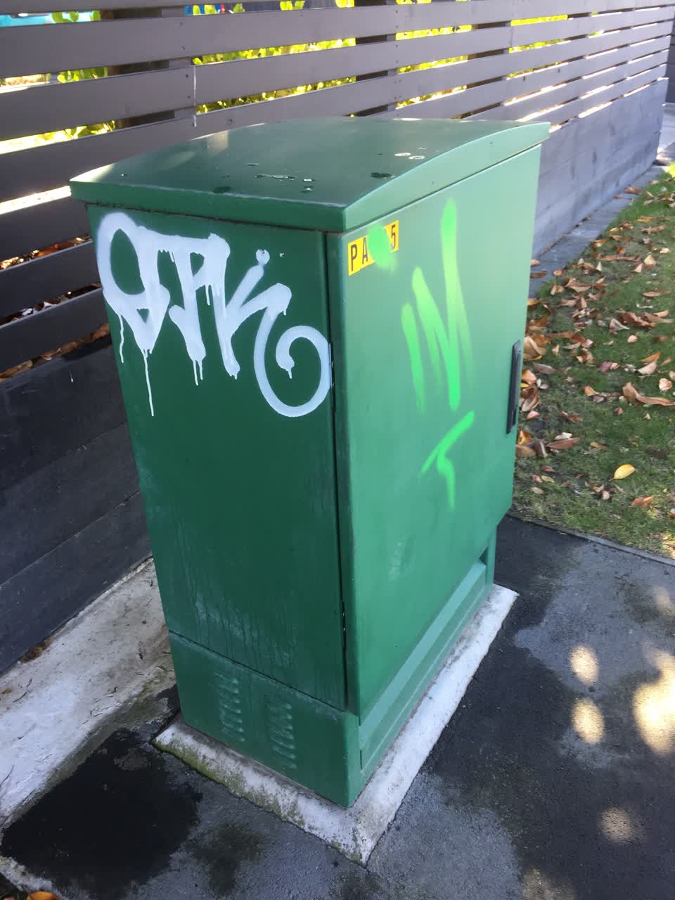 The photograph attached to this graffiti report