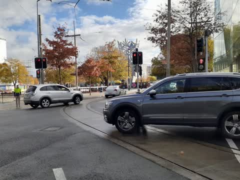 Roading/Streets, a report photo
