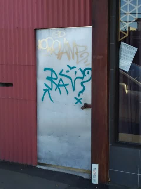Graffiti, a report photo