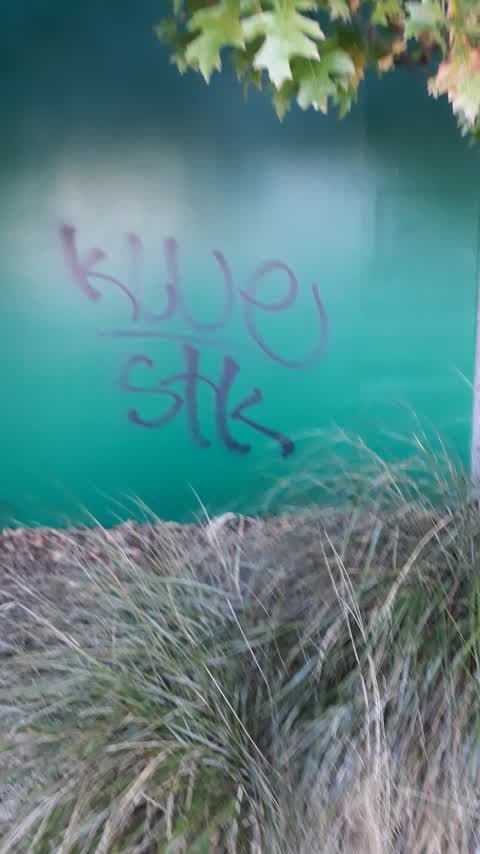 Graffiti, a report photo