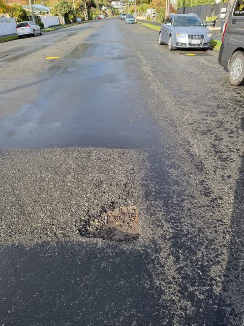 Roading/Streets, a report photo