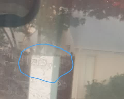Graffiti, a report photo