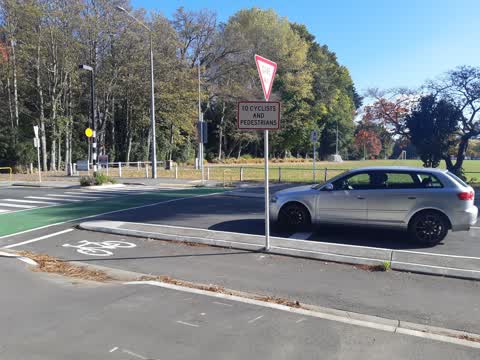 Roading/Streets, a report photo