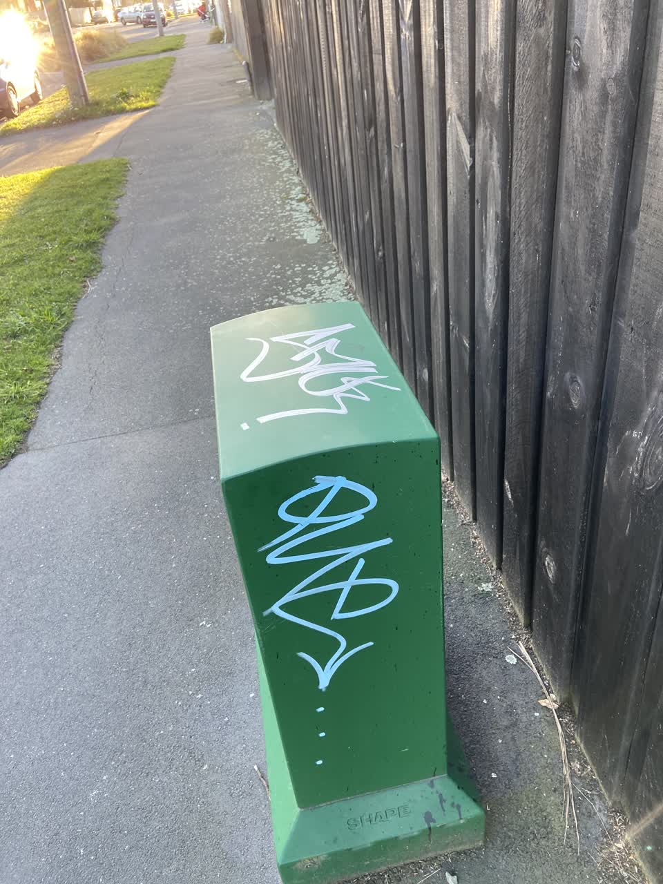 The photograph attached to this graffiti report