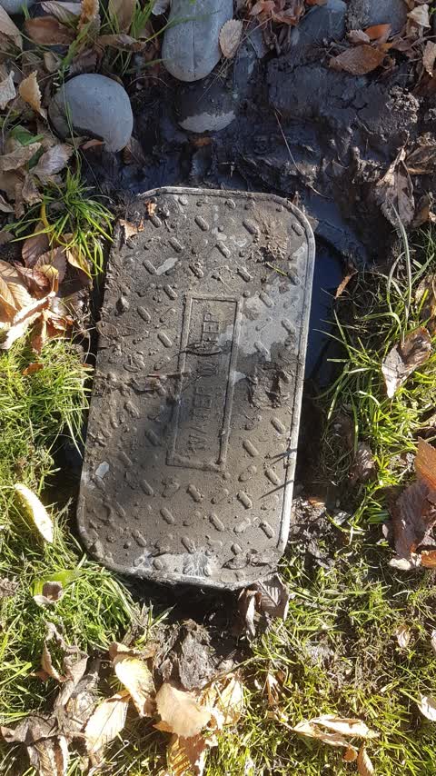 Water Leak, a report photo