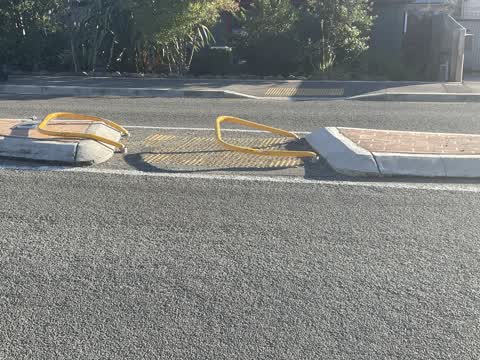 Roading/Streets, a report photo