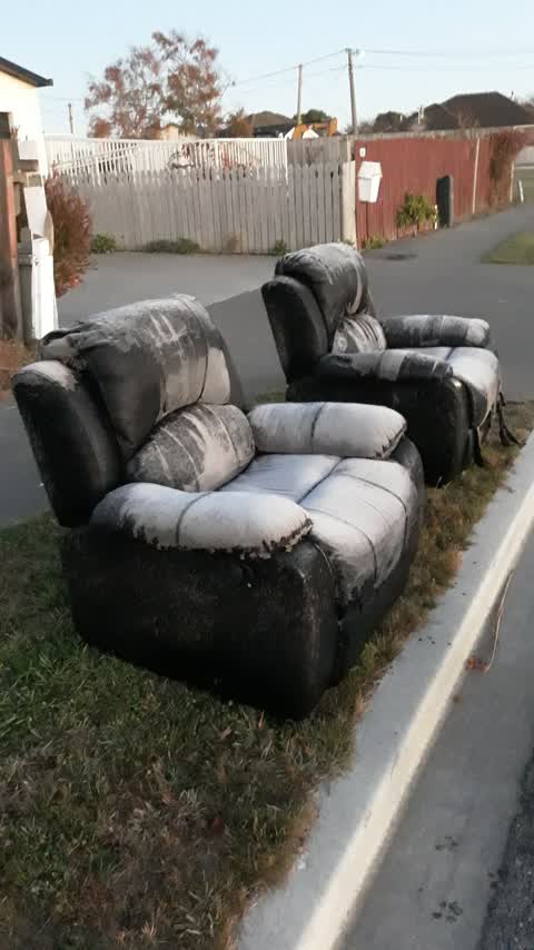 Rubbish/Recycling, a report photo
