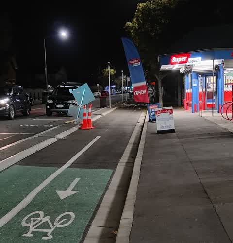 Roading/Streets, a report photo