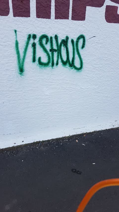 Graffiti, a report photo