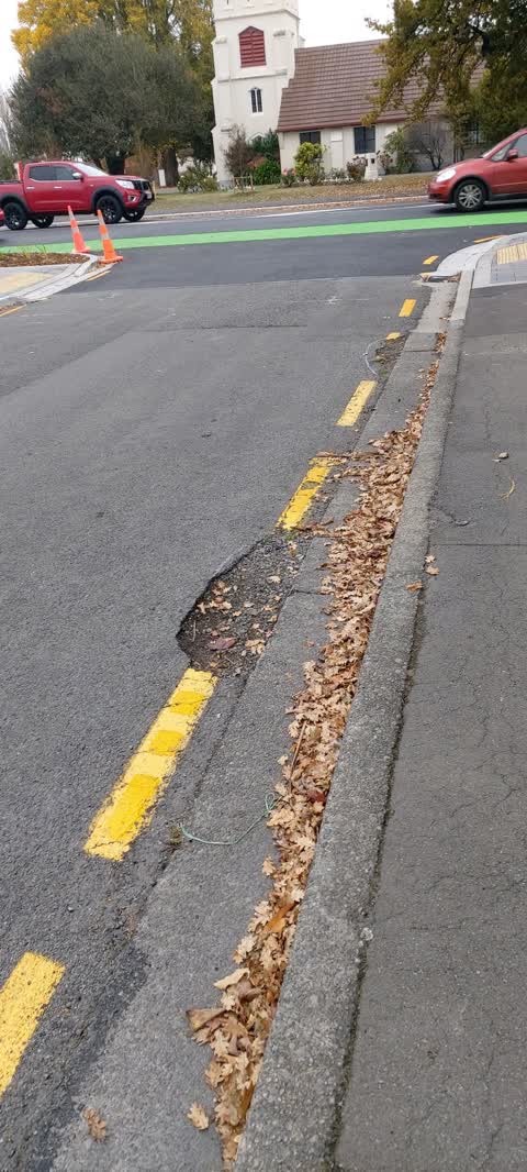 Roading/Streets, a report photo