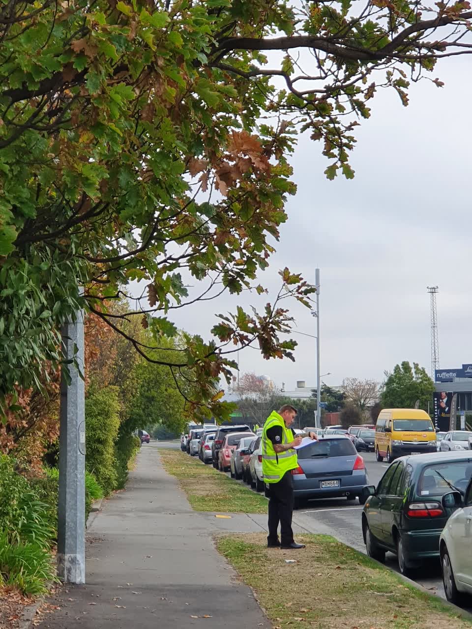 The photograph attached to this roading/streets report