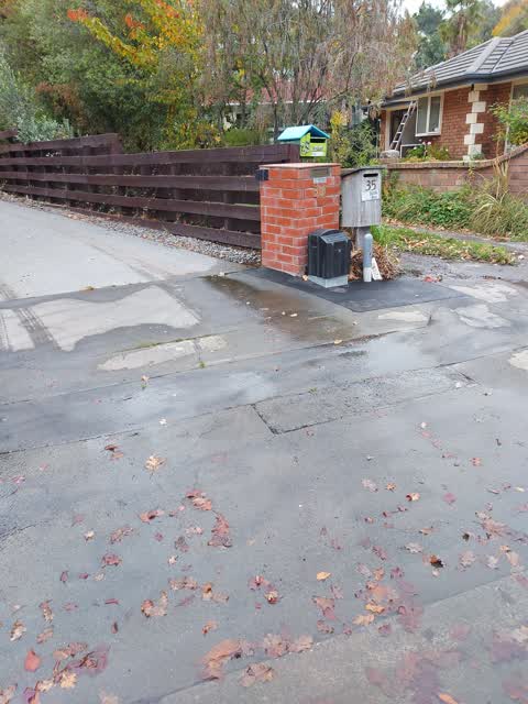 Water Leak, a report photo