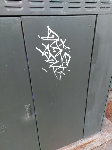 Graffiti, a report photo