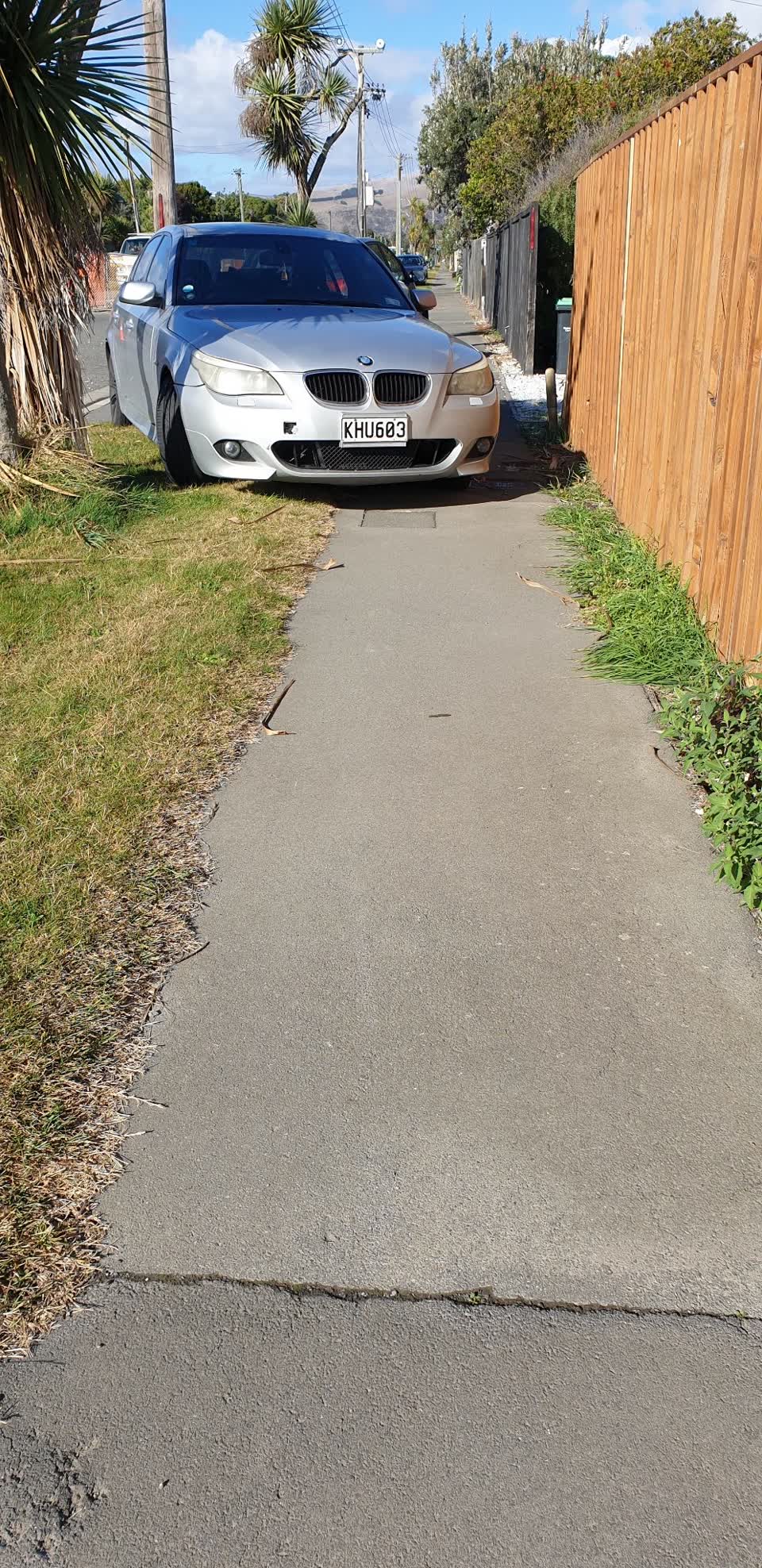 The photograph attached to this roading/streets report