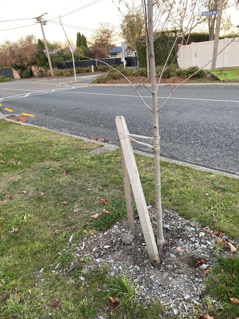 The photograph attached to this roading/streets report