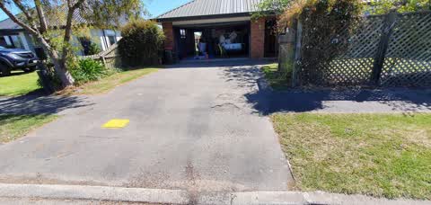 Roading/Streets, a report photo
