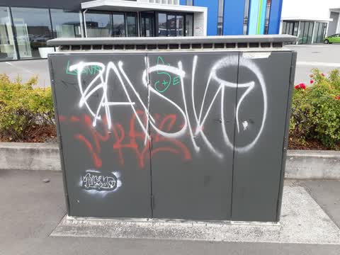 Graffiti, a report photo