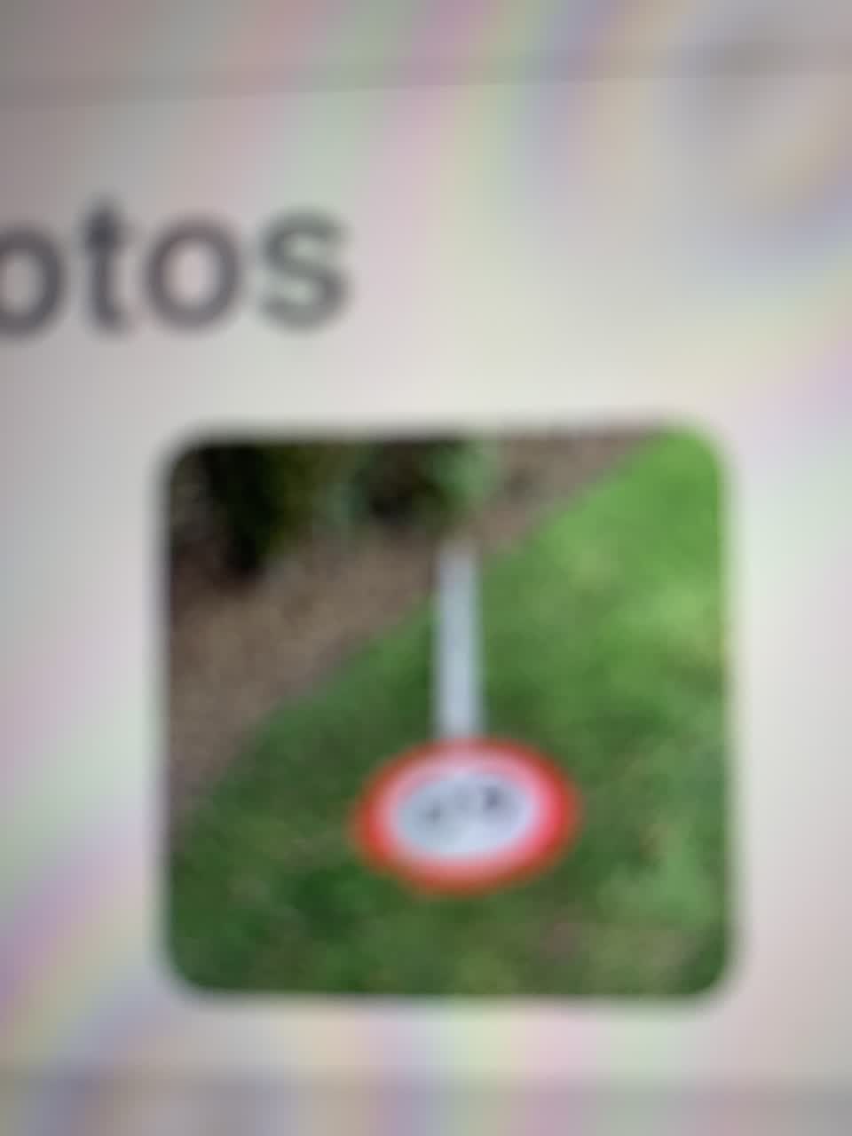 The photograph attached to this roading/streets report