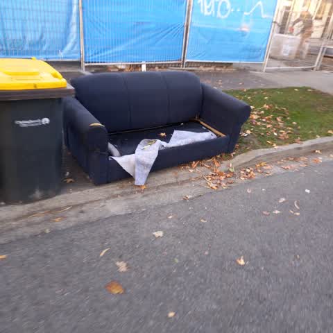 Rubbish/Recycling, a report photo
