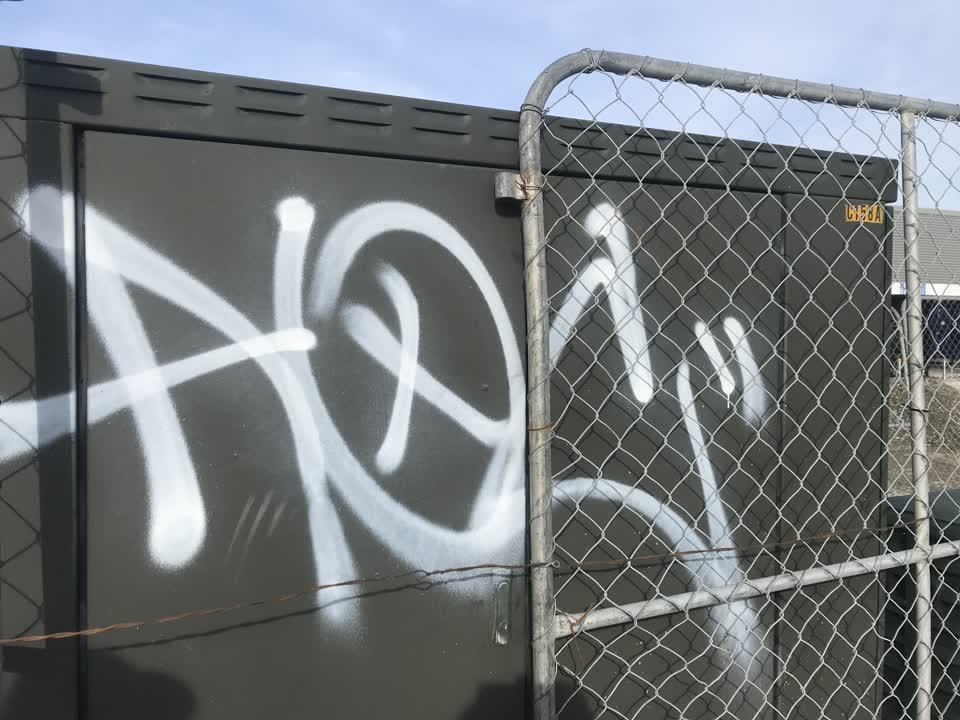 The photograph attached to this graffiti report