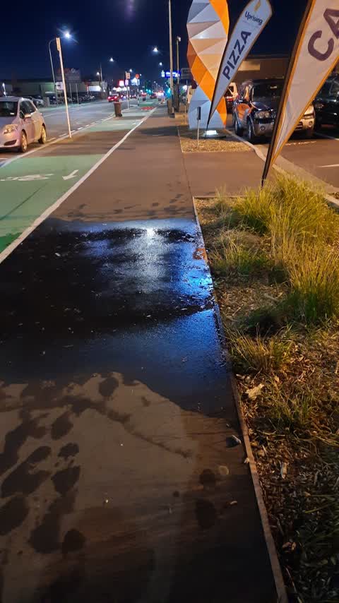 Water Leak, a report photo