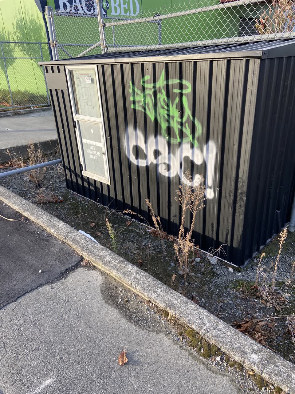 The photograph attached to this graffiti report