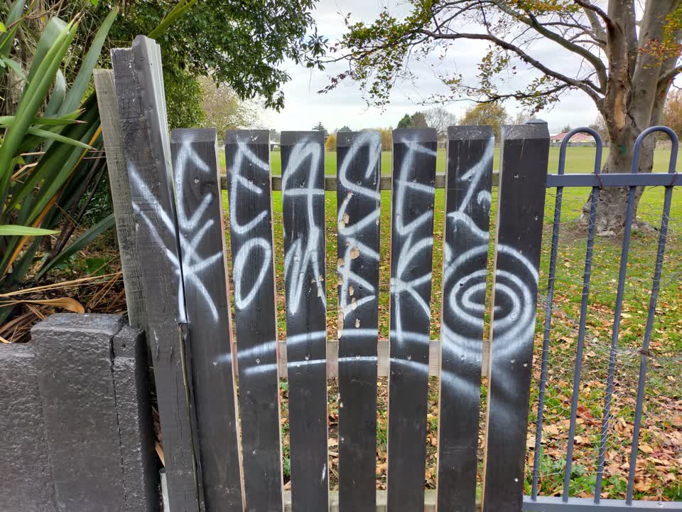 The photograph attached to this graffiti report