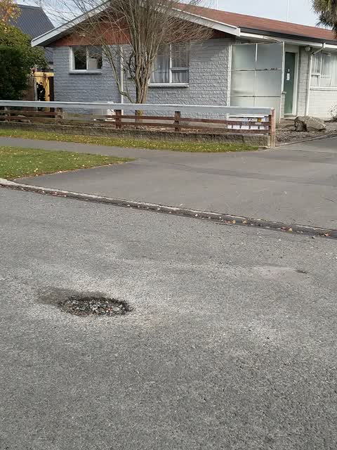Roading/Streets, a report photo