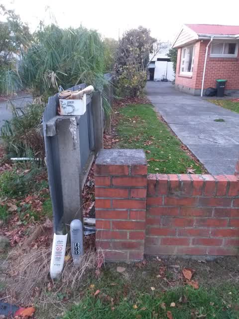 Rubbish/Recycling, a report photo