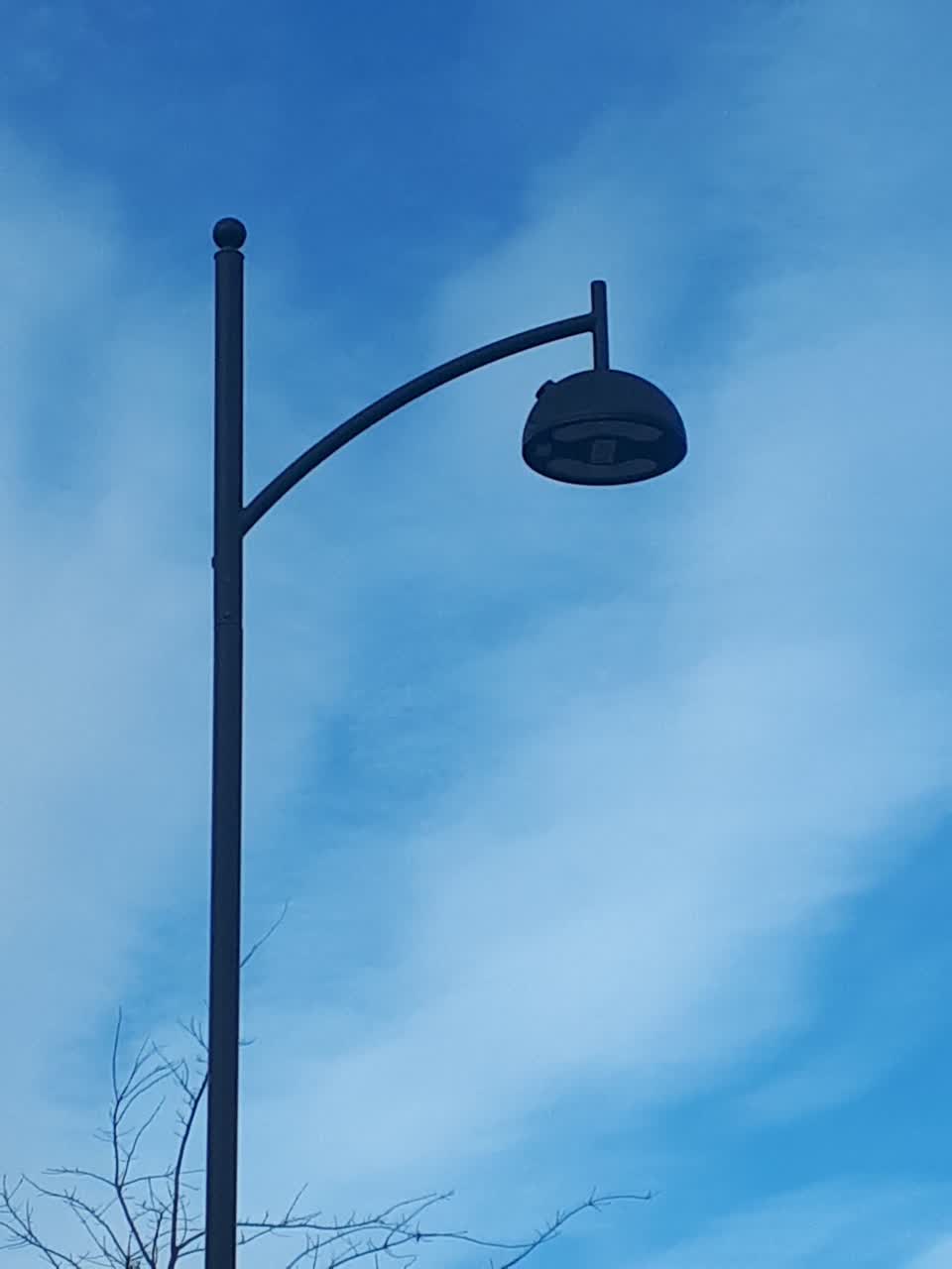 The photograph attached to this street light outage report