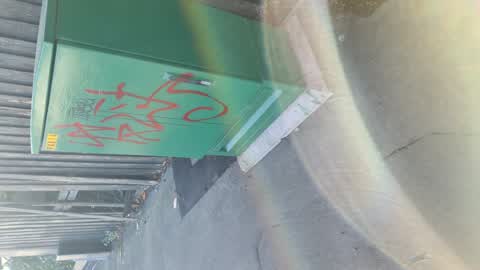 Graffiti, a report photo