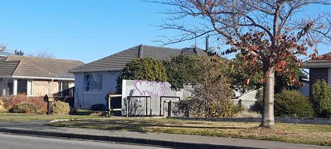Graffiti, a report photo