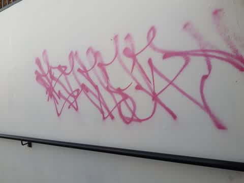 Graffiti, a report photo