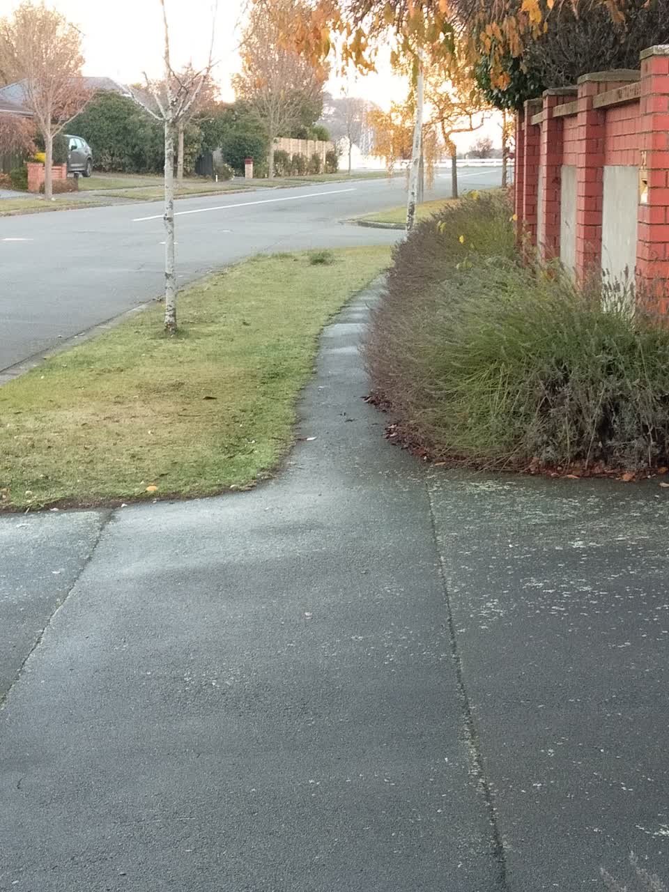 The photograph attached to this roading/streets report