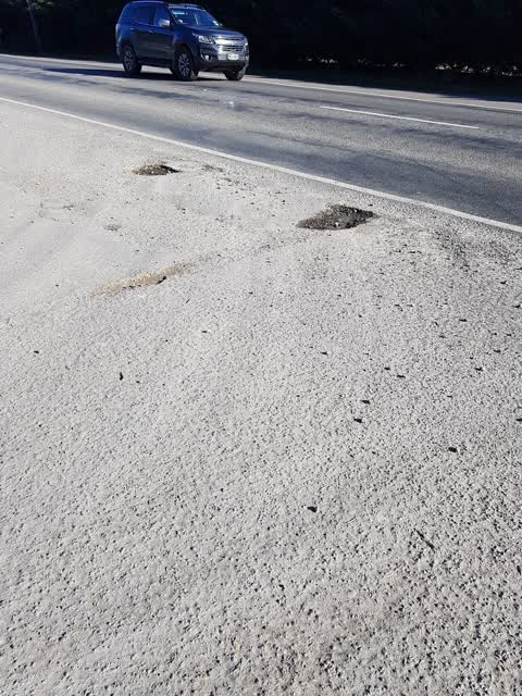 Roading/Streets, a report photo