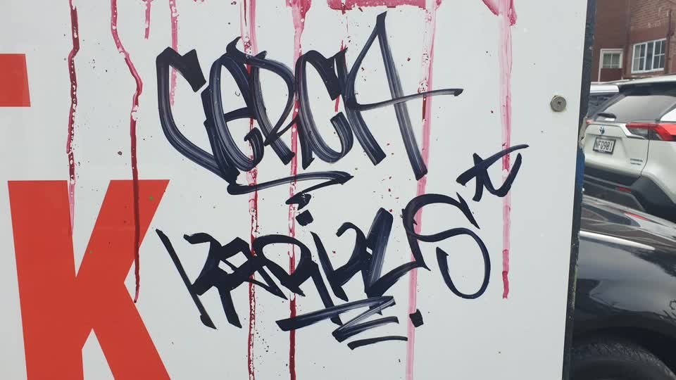 The photograph attached to this graffiti report