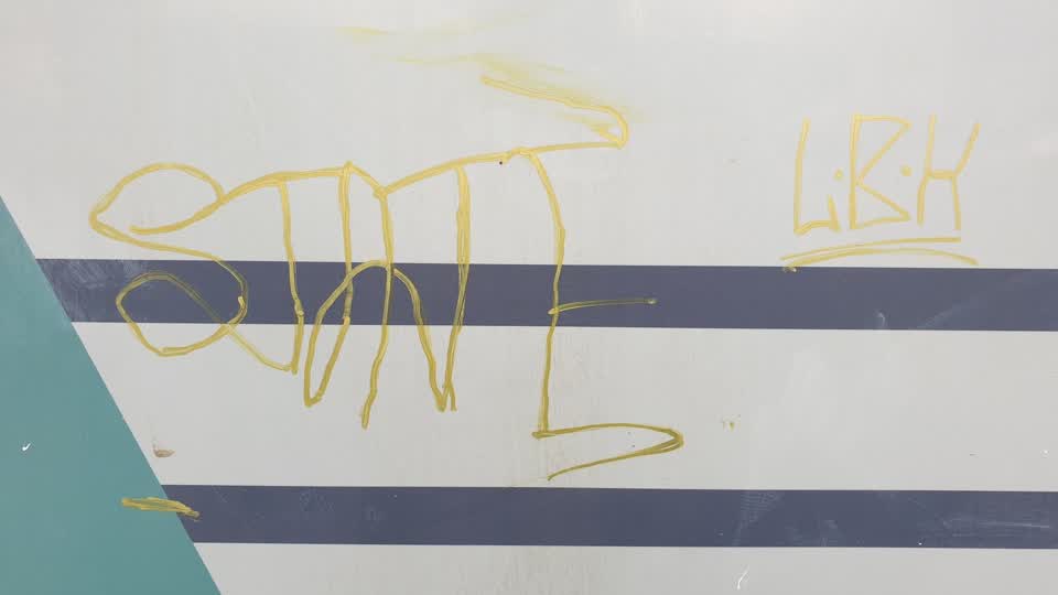 The photograph attached to this graffiti report