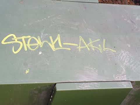 Graffiti, a report photo