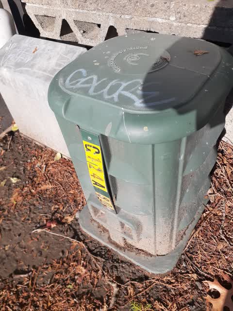 Graffiti, a report photo