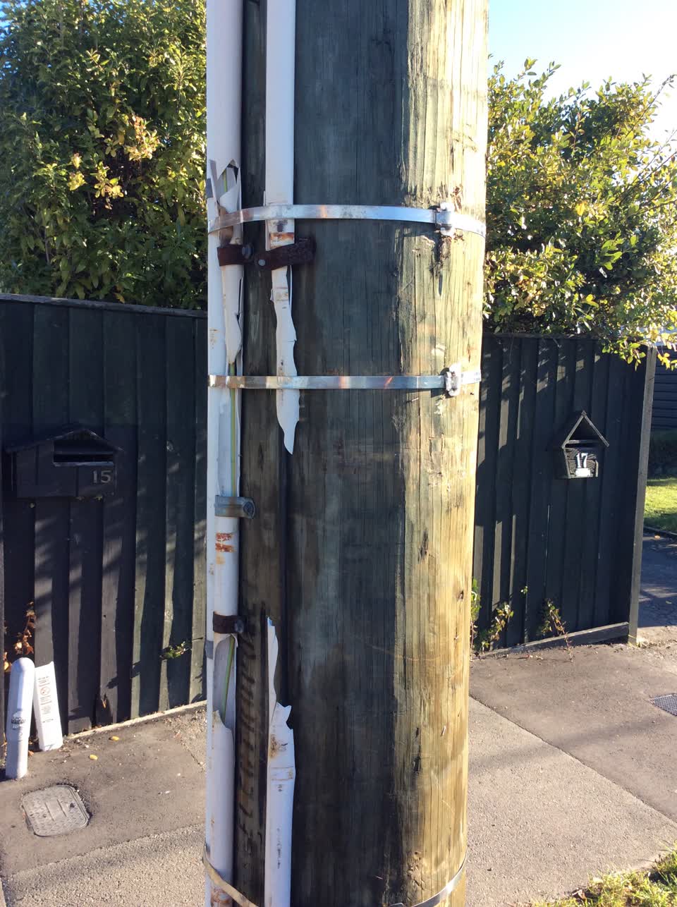 The photograph attached to this roading/streets report