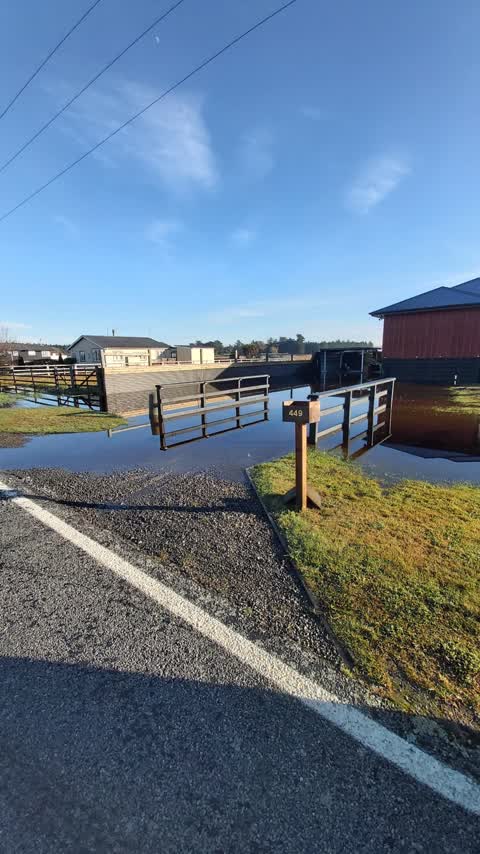 Flooding, a report photo