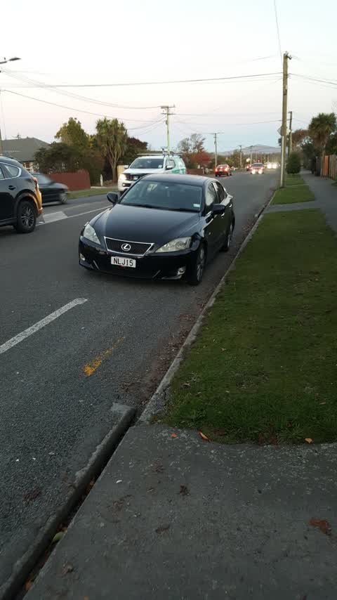 Roading/Streets, a report photo