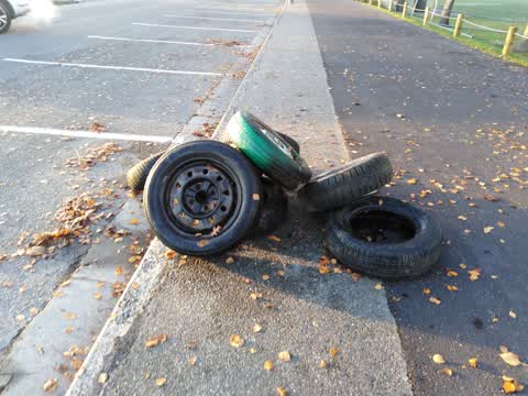 Roading/Streets, a report photo