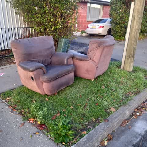 Rubbish/Recycling — a report photo