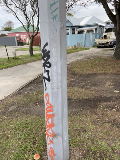 Graffiti, a report photo