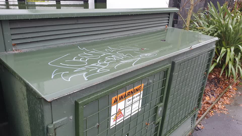 The photograph attached to this graffiti report