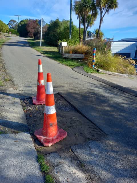 Roading/Streets, a report photo