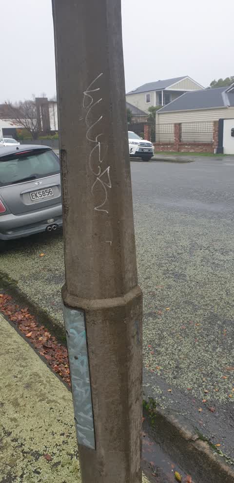 Graffiti, a report photo