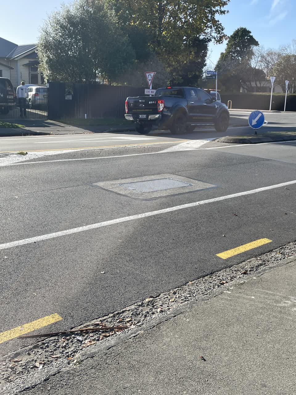 The photograph attached to this roading/streets report