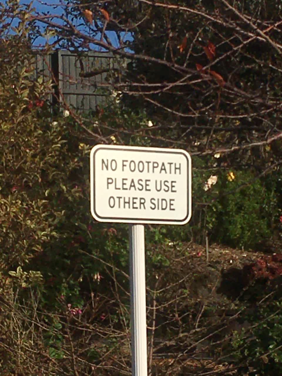 The photograph attached to this roading/streets report